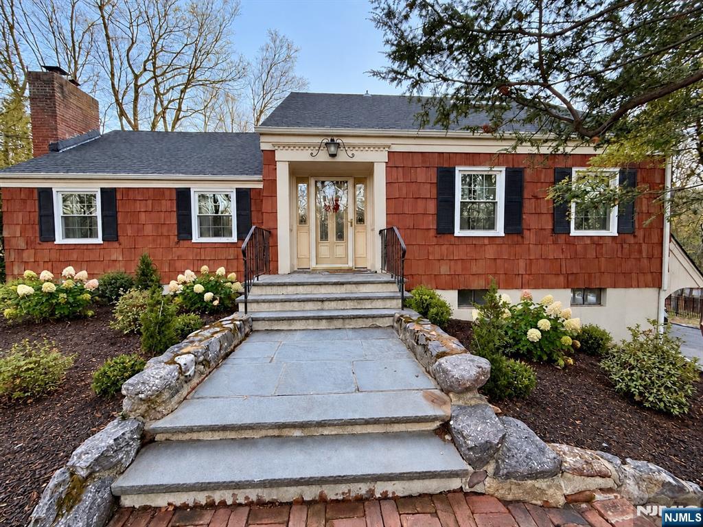 3 Gravel Hill Road - Photo 1