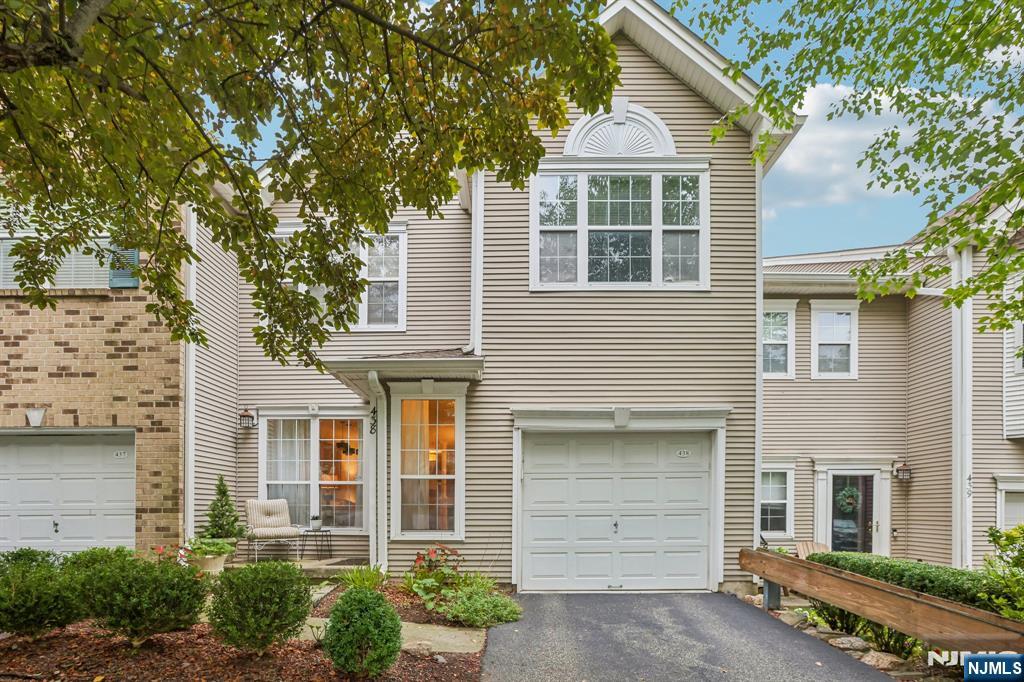 Photo 1 of Townhouse for sale at 438 Santiago Ct, Mahwah, NJ 07430 | MLS# 26034491 | Listing updated on 2026-09-13