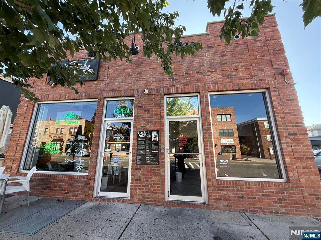 534 Kearny Avenue STORE RIGHT - Photo 3