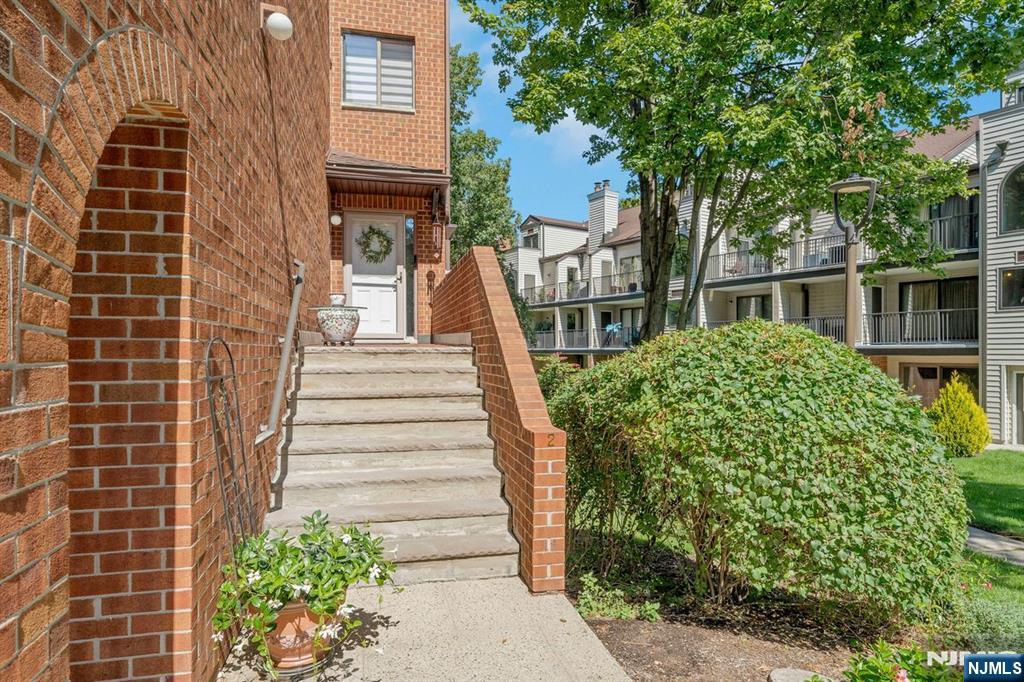 Photo 2 of Condo for sale at 2 Eliot Ct, Teaneck, NJ 07666 | MLS# 26034515 | Listing updated on 2026-09-17