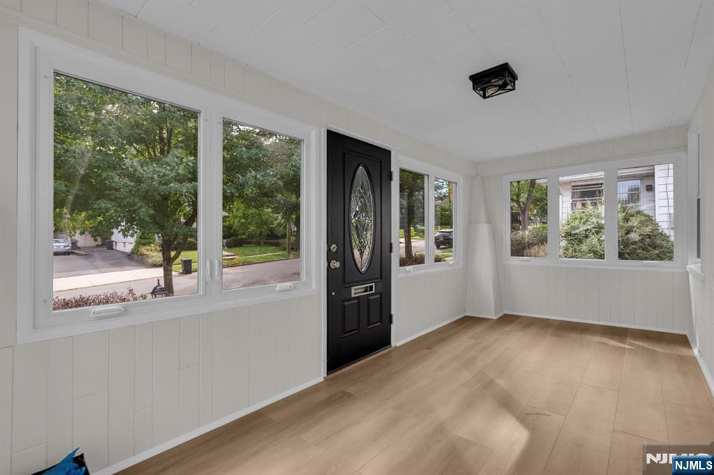 Photo 3 of Single family home for sale at 51 Sunset Ave, Bloomfield, NJ 07003 | MLS# 26034523 | Listing updated on 2026-09-20