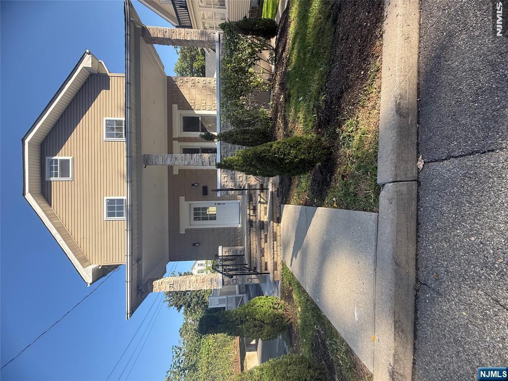21 Harmon - Photo 1