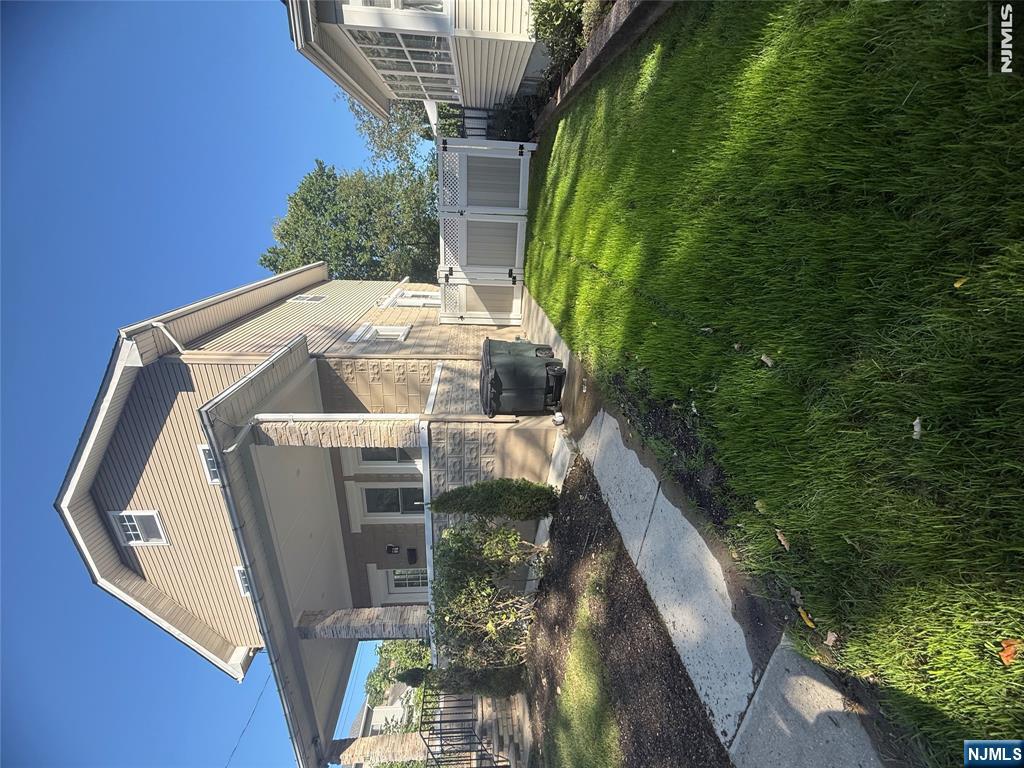 Photo 3 of Single family home for sale at 21 Harmon, North Haledon, NJ 07508 | MLS# 26034524 | Listing updated on 2026-09-14