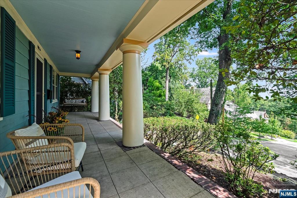Photo 2 of Single family home for sale at 52 Warfield St, Montclair, NJ 07043 | MLS# 26034553 | Listing updated on 2026-09-20
