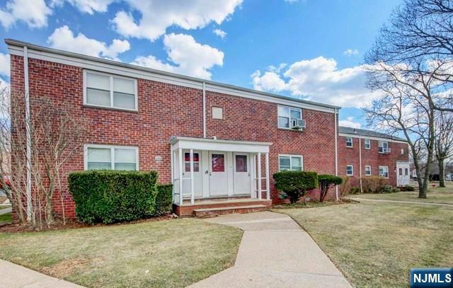 Listing Photo 2 - Condo for sale in building located at 370 Esplanade, Hackensack, NJ 07601 - Unit #21