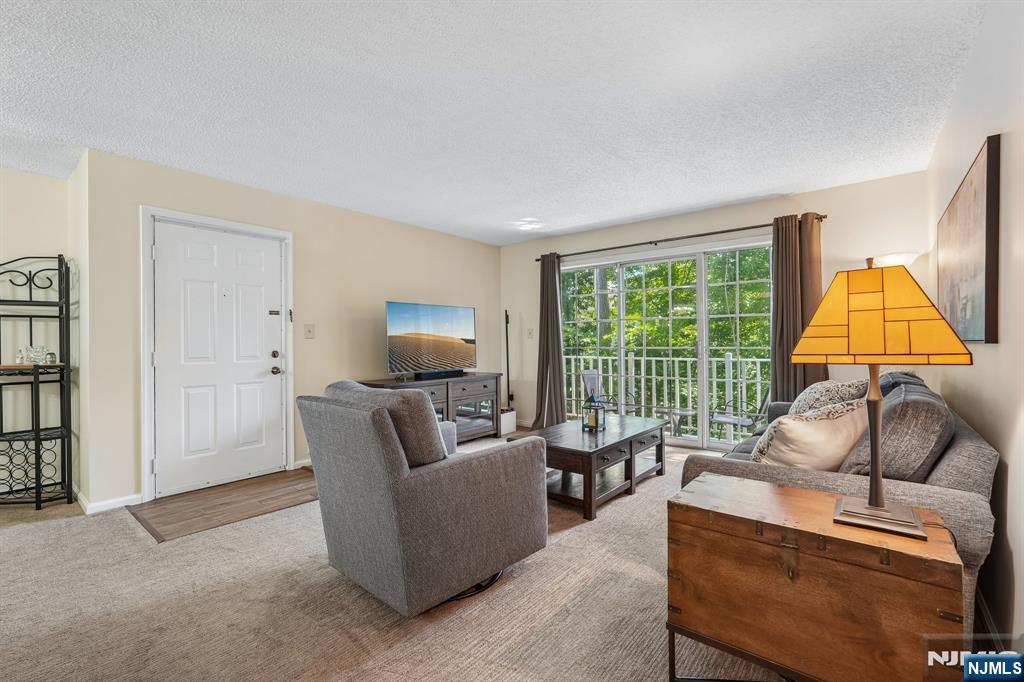 945 Juniper Way - Photo 5