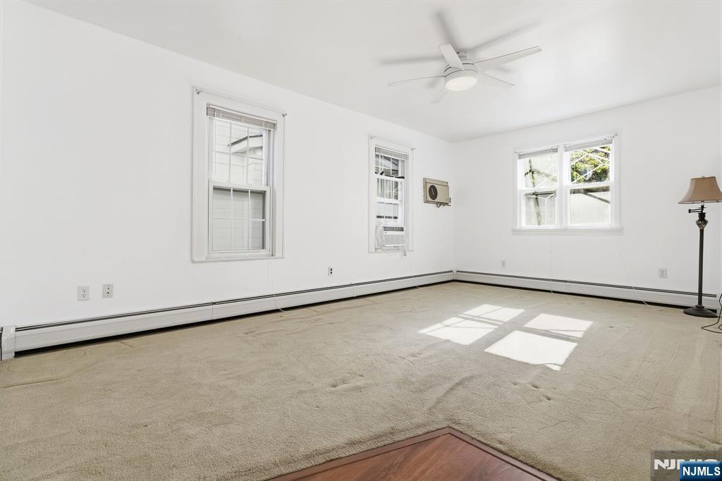 28 Perry Street - Photo 5