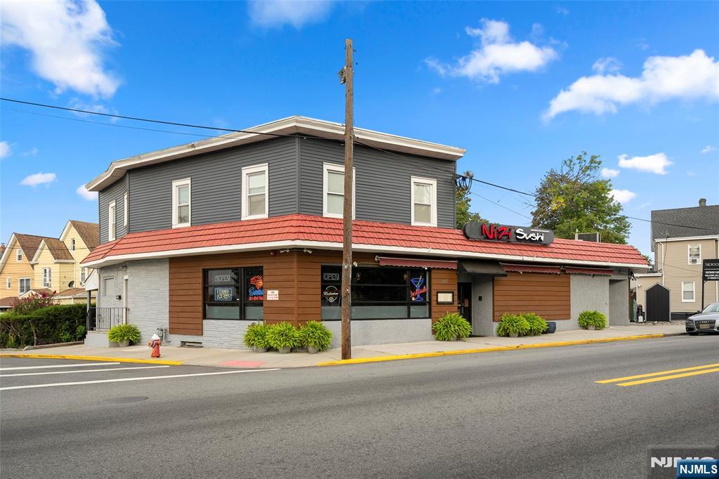 340 Paterson Avenue, East Rutherford NJ — listing photo