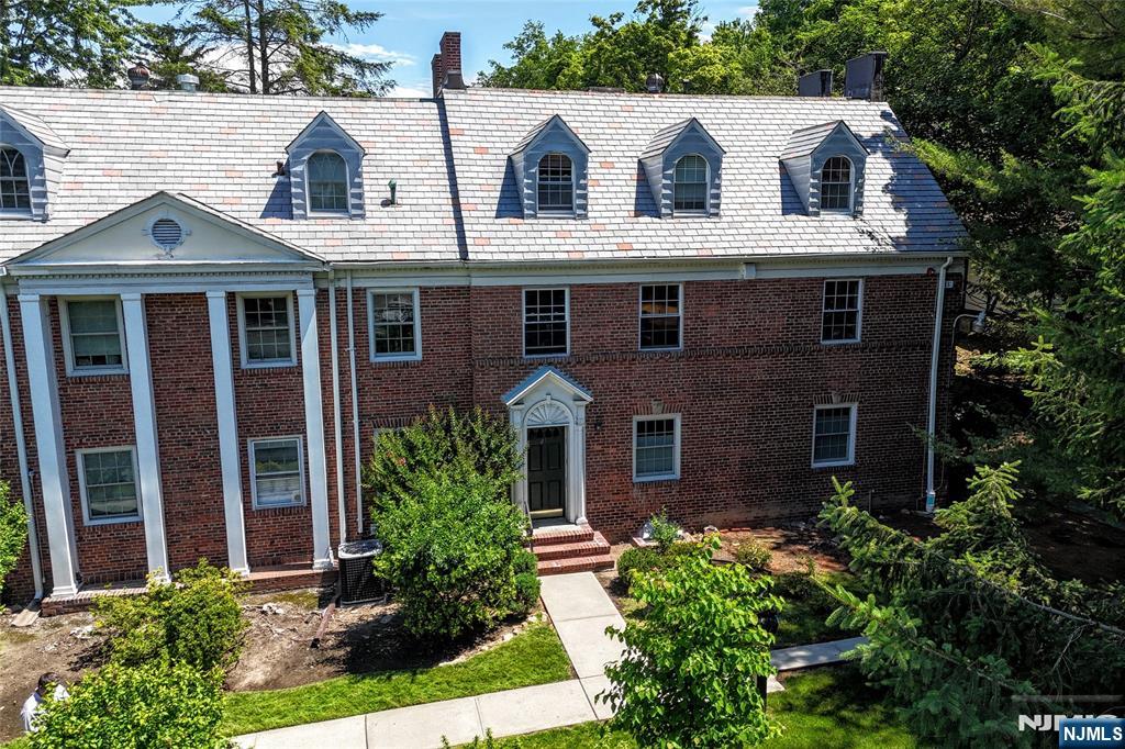 Photo 2 of Condo for sale at 185 E Palisade Ave #B1B, Englewood, NJ 07631 | MLS# 26034593 | Listing updated on 2026-09-16
