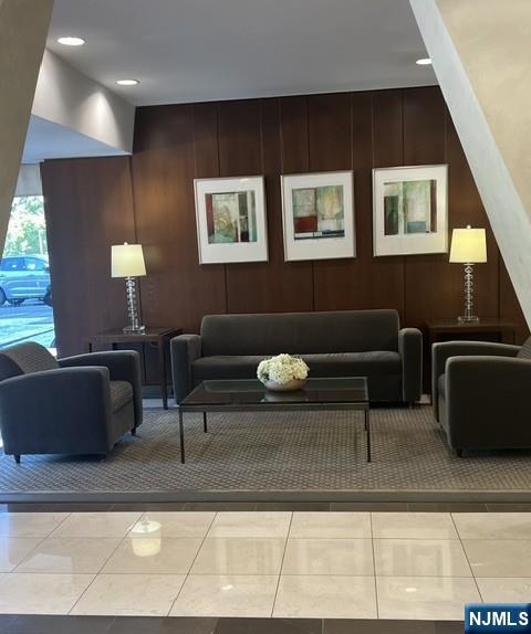 Photo 3 of Condo for sale at 2 Horizon Rd #1211, Fort Lee, NJ 07024 | MLS# 26034594 | Listing updated on 2026-09-19