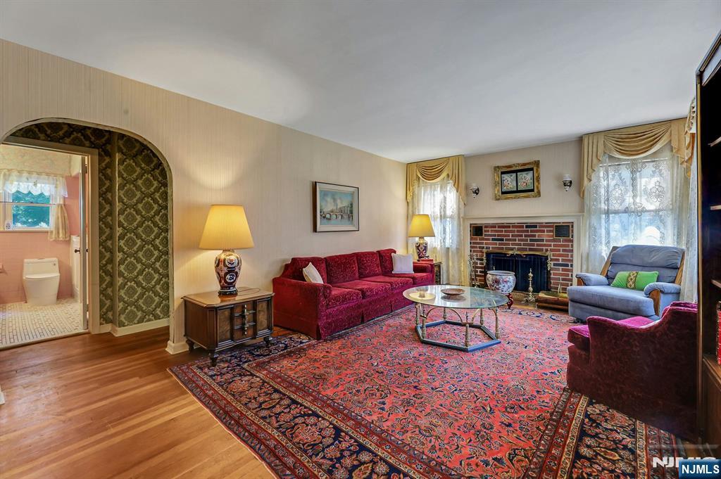 979 River Road - Photo 4