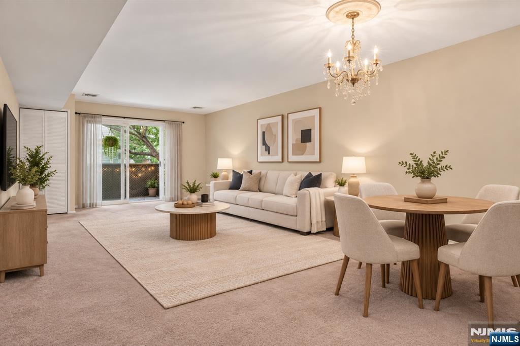 19 Plauderville Avenue 208 - Photo 1
