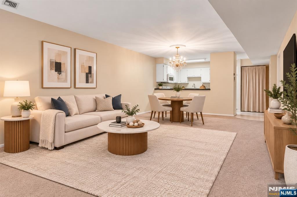 19 Plauderville Avenue 208 - Photo 4