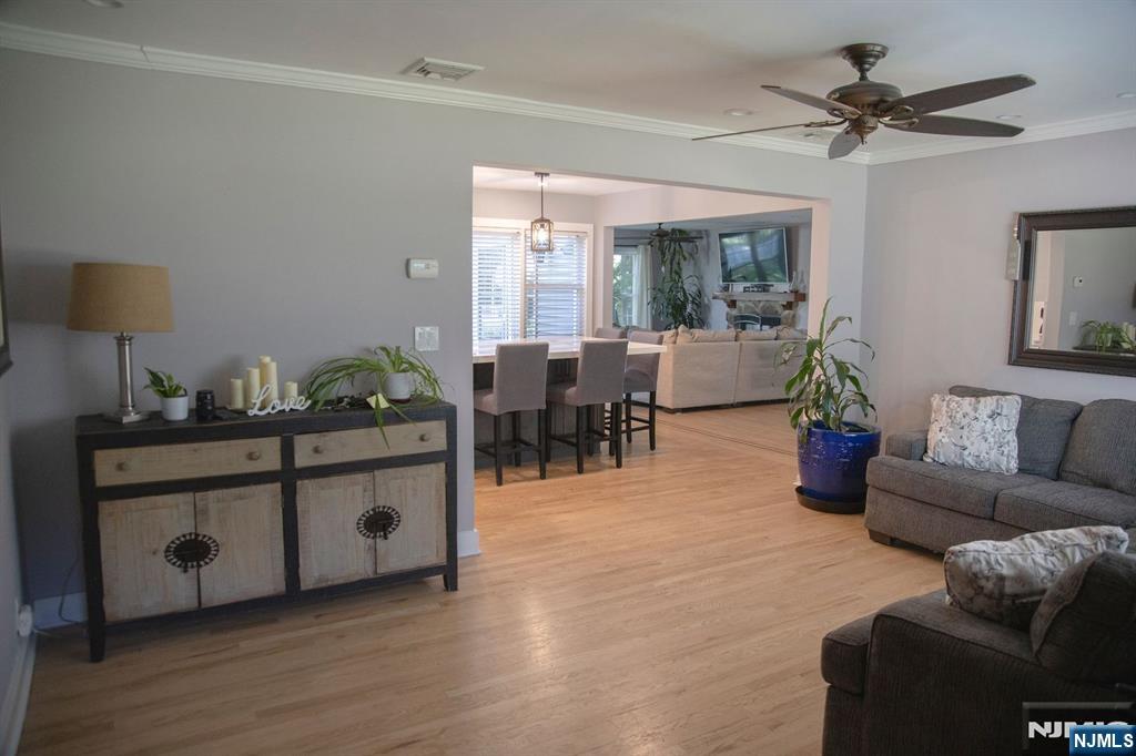 22 Warren Road - Photo 5
