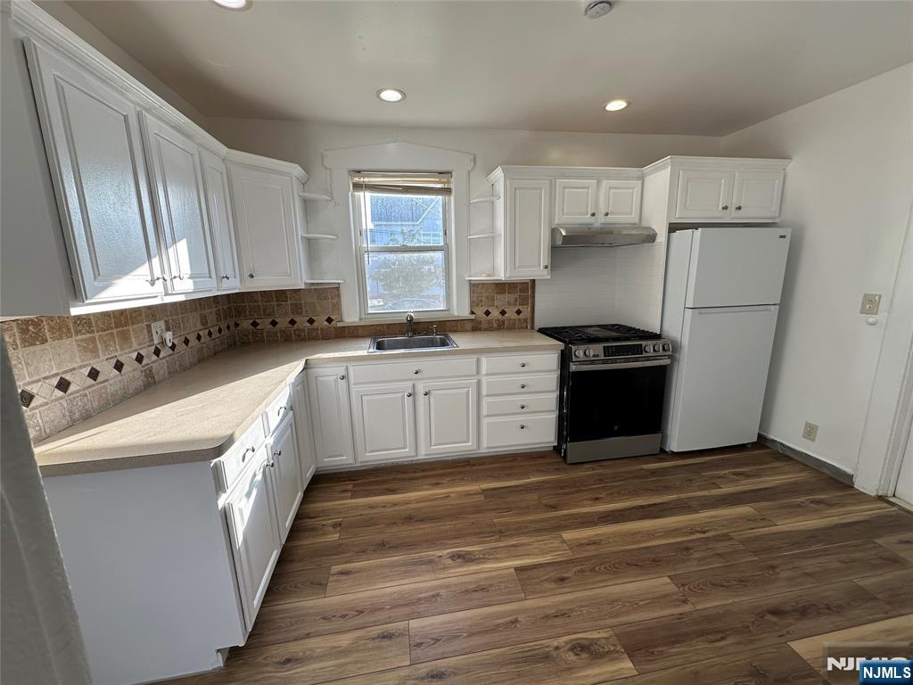 79 Belmont Avenue 1 - Photo 3