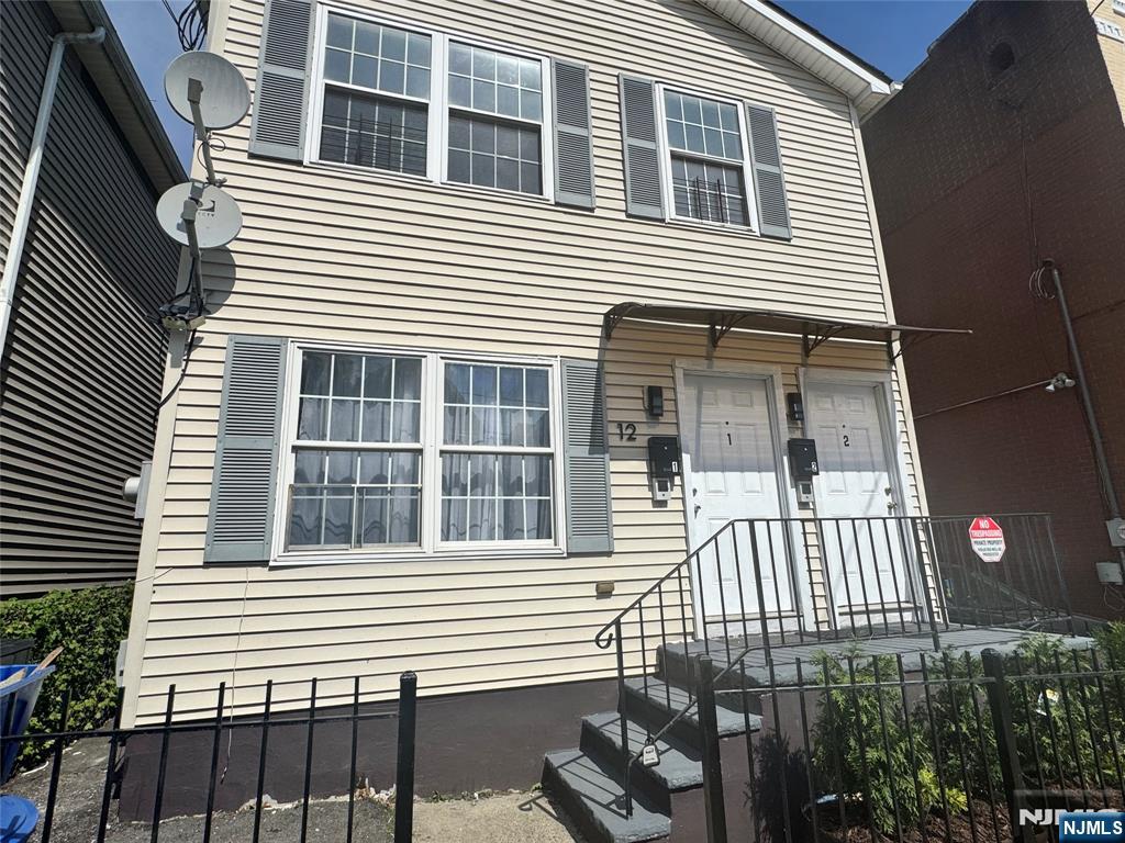 12 Bayview Avenue - Photo 1