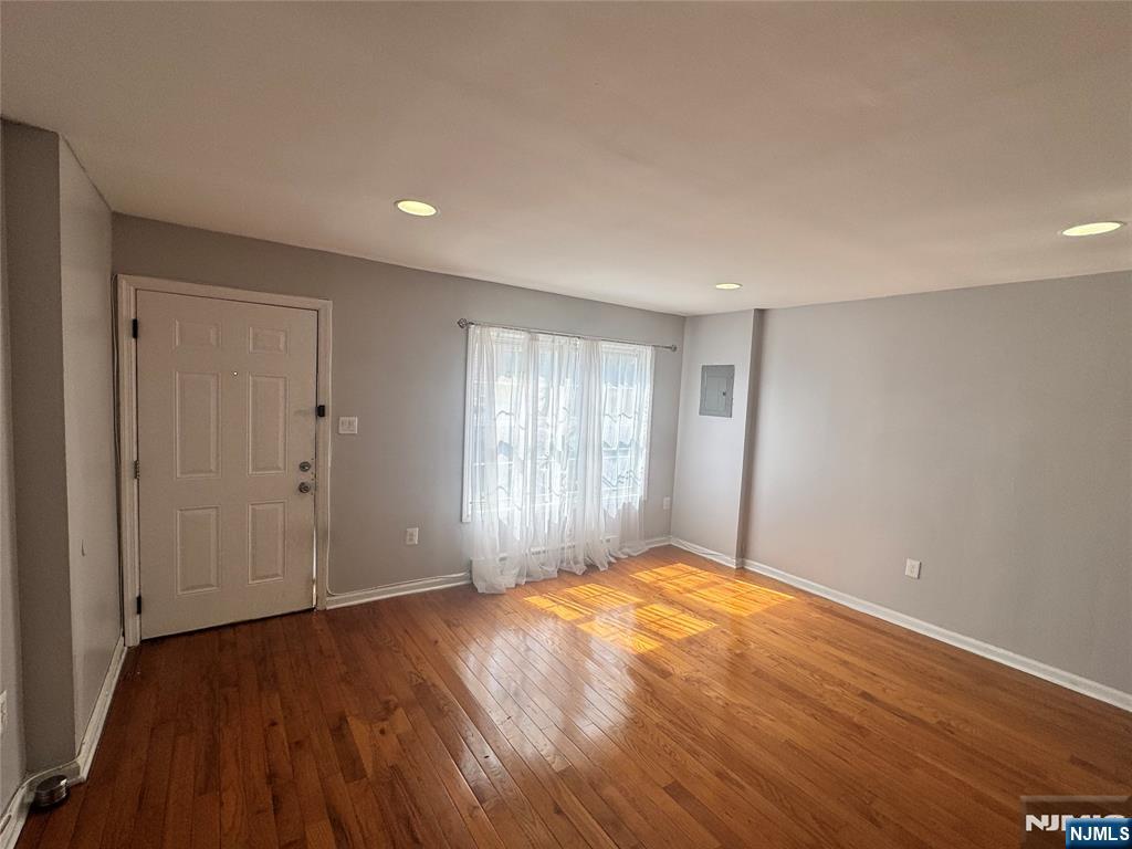 12 Bayview Avenue - Photo 5