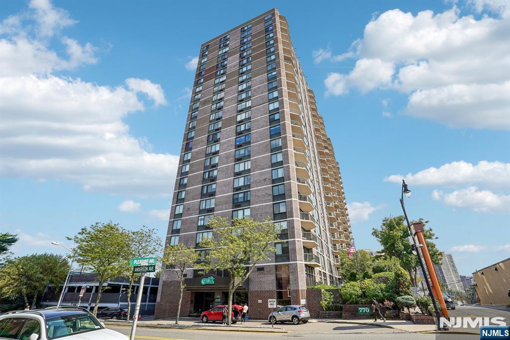 770 Anderson Avenue 11C - Photo 1