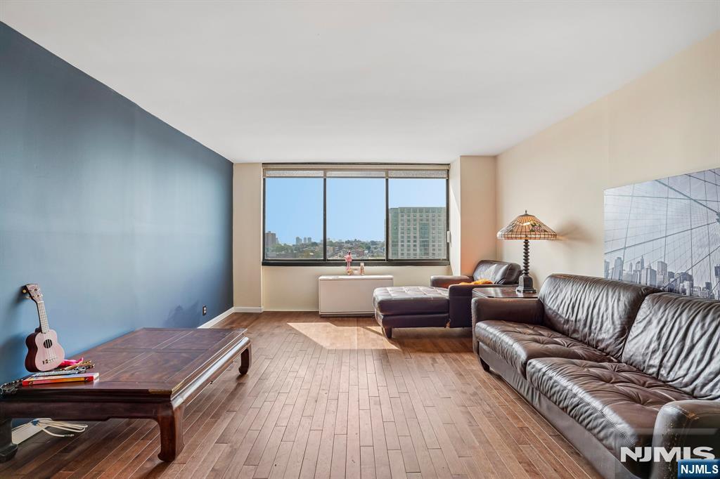 770 Anderson Avenue 11C - Photo 5