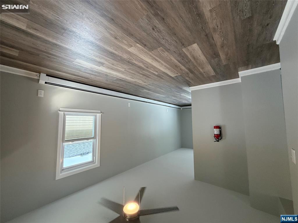 676 Anderson Avenue - Photo 5