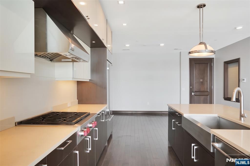 9 Somerset Lane 209 - Photo 5