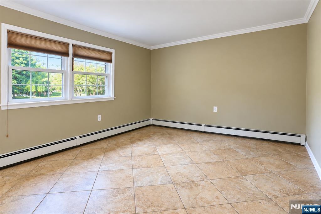 675 Columbia Street - Photo 5