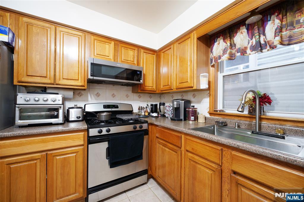 Photo 2 of Multi family home for sale at 116 Chapel St, Newark, NJ 07105 | MLS# 26034665 | Listing updated on 2026-09-17