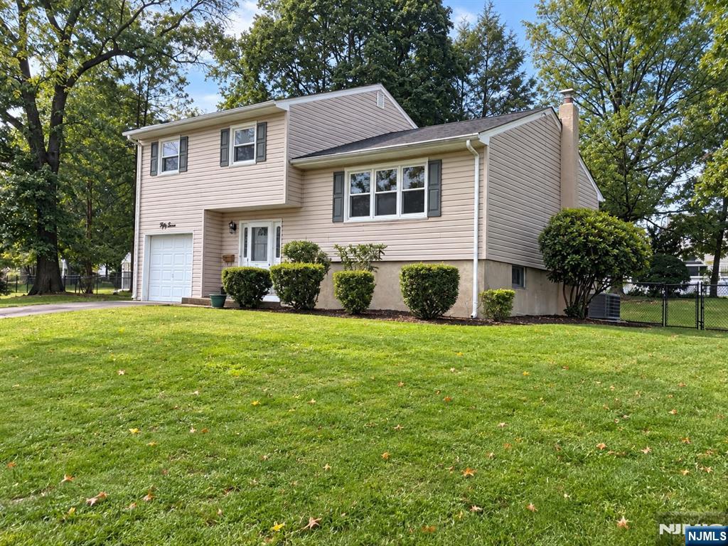 Photo 3 of Single family home for sale at 57 Francine, West Caldwell, NJ 07006 | MLS# 26034668 | Listing updated on 2026-09-19