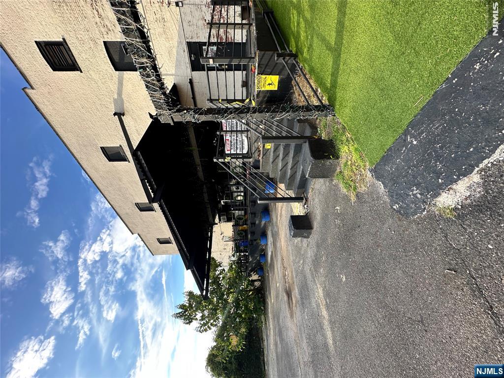39-49 Tucker Street — photo 11