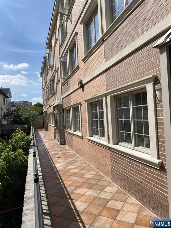 124 68th Street 306 - Photo 2