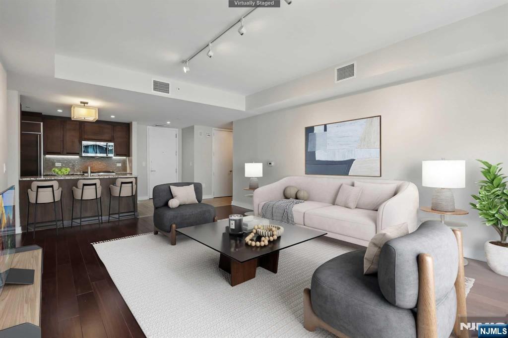 1000 Avenue At Port Imperial 512 - Photo 3