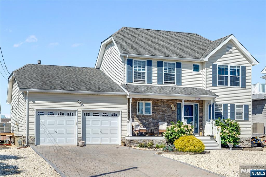 314 Bay Shore Drive - Photo 1