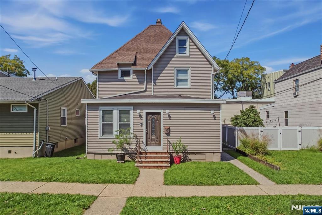 47 Beech Street - Photo 2