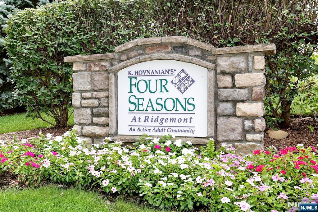 410 Four Seasons Lane - Photo 1
