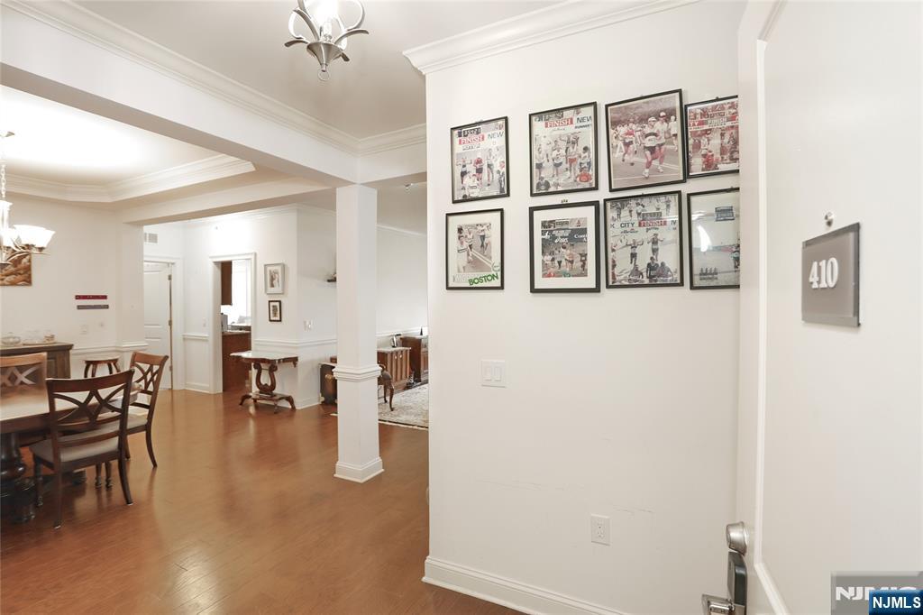 410 Four Seasons Lane - Photo 5