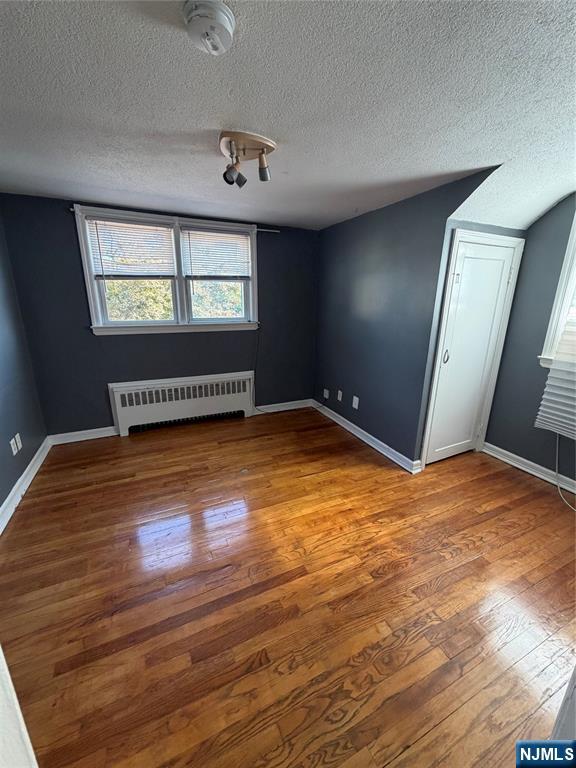 17 Ellsworth Street - Photo 2