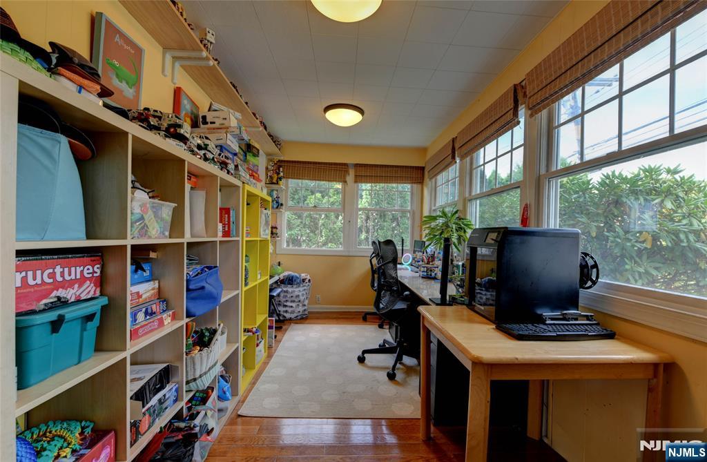 311 Highland Street - Photo 3