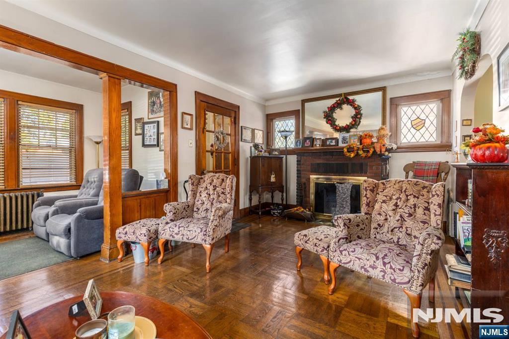 544 Highridge Avenue - Photo 5