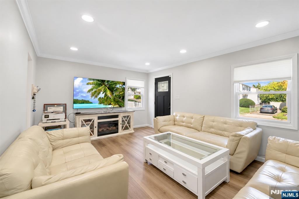 Photo 2 of Single family home for sale at 138 Merrill Rd, Clifton, NJ 07012 | MLS# 26034715 | Listing updated on 2026-09-19