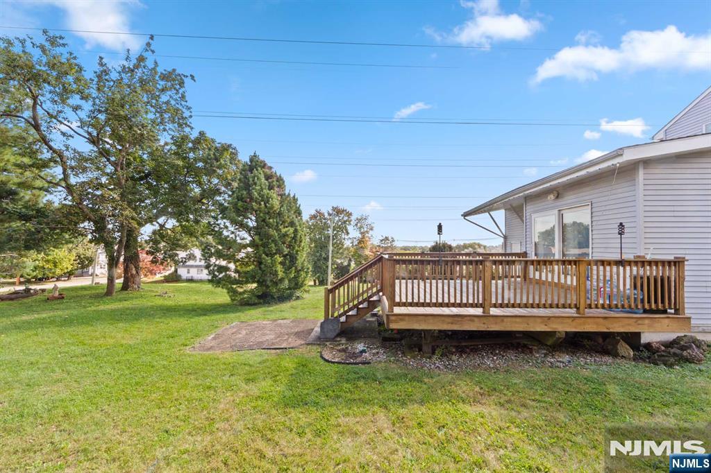 54 Fischer Avenue - Photo 5