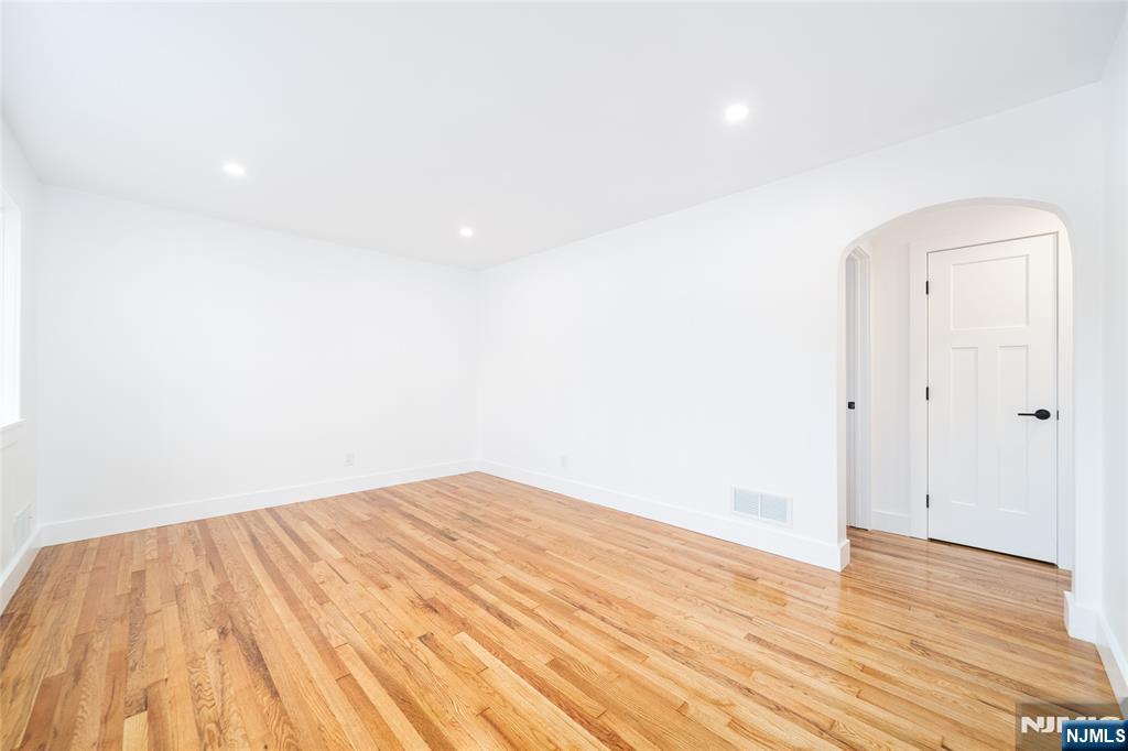 21 Mary Street - Photo 2