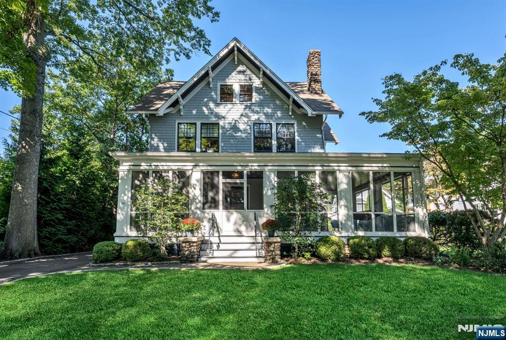 50 N Van Dien Avenue
