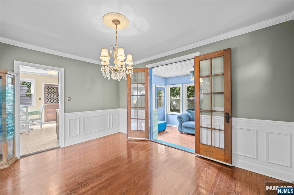 Photo 3 of Single family home for sale at 10 Sussex Rd, Clifton, NJ 07012 | MLS# 26034775 | Listing updated on 2026-09-19