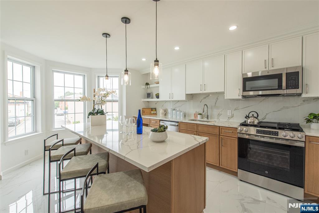 24 Van Pelt - Photo 4