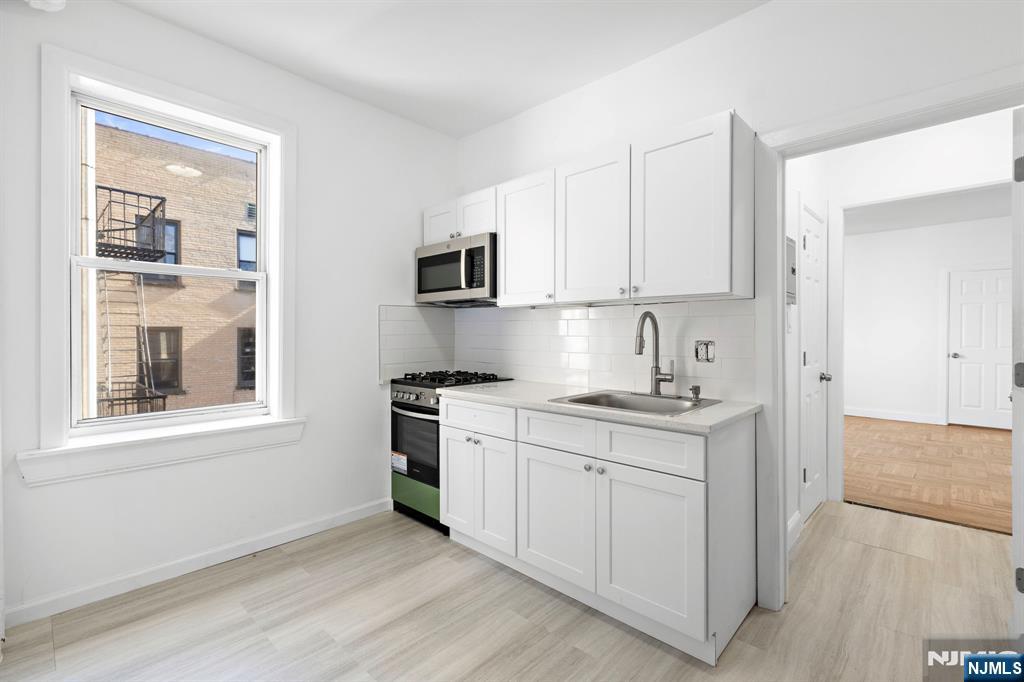137 Kensington Avenue 503 - Photo 2