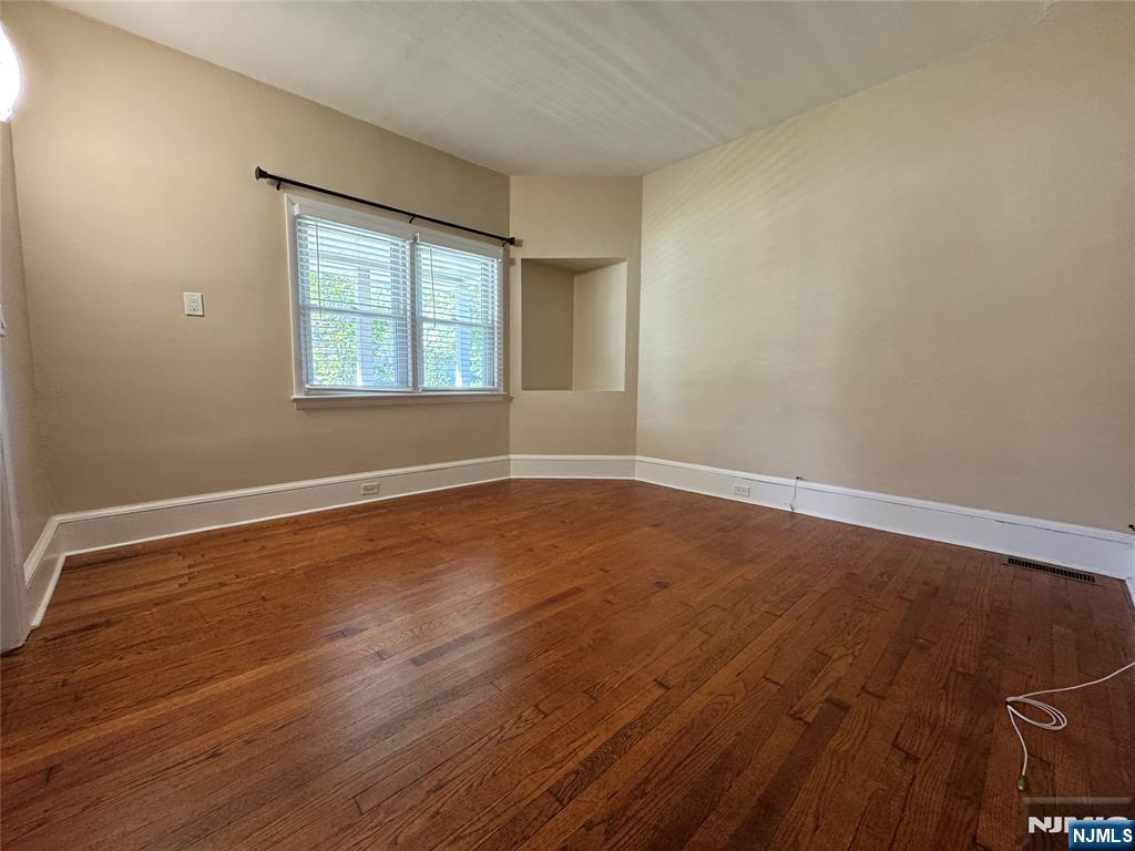 58 1st Avenue - Photo 2