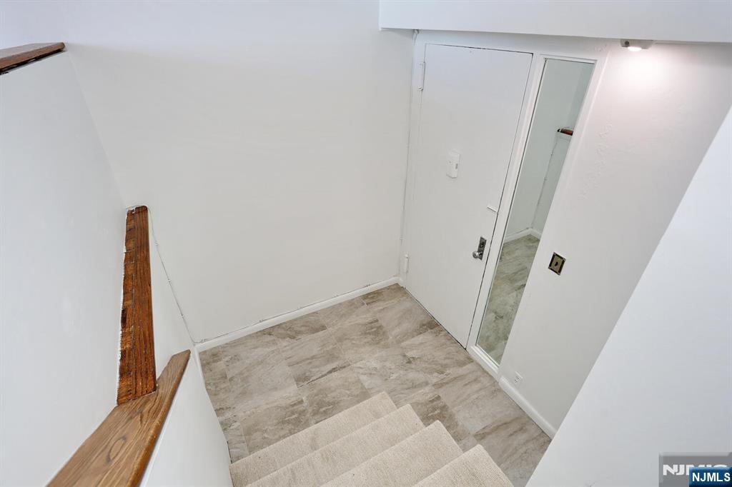 Listing Photo 5 - Condo for sale in building located at 3 Horizon Rd, Fort Lee, NJ 07024 - Unit #1432