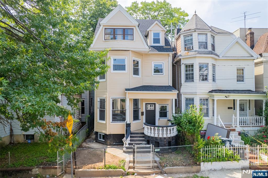 Photo 1 of Single family home for sale at 235 South 7th, Newark, NJ 07103 | MLS# 26034838 | Listing updated on 2026-09-15
