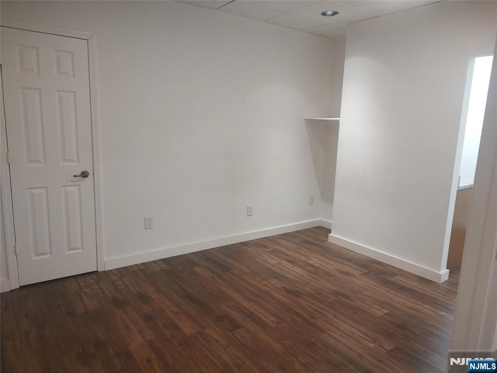 58 Wallington Avenue 1 - Photo 4