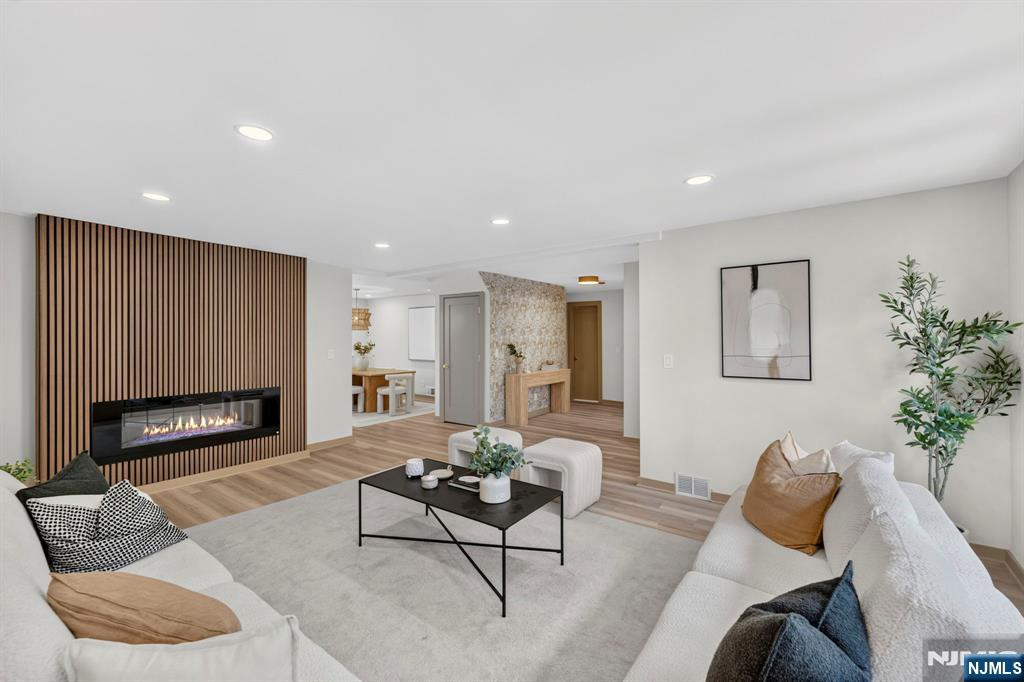 15 Elberta Road